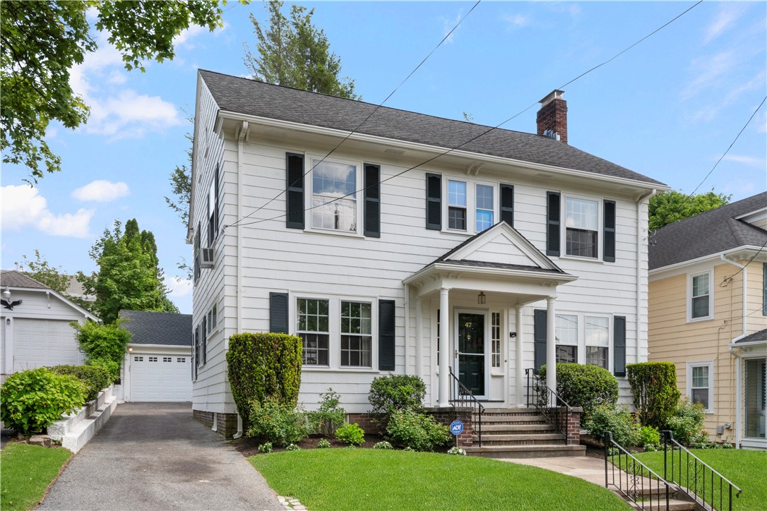 47 Lyndhurst Avenue