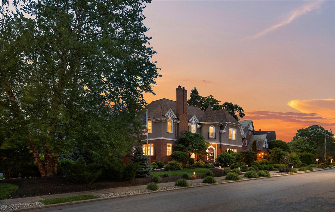 34 Dryden Avenue