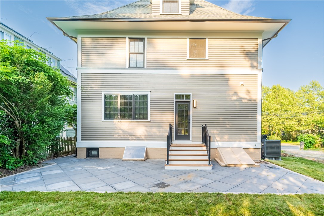 72 Taber Street