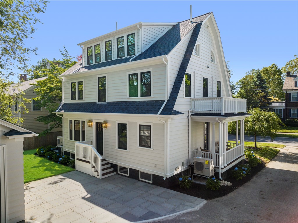 175 Freeman Parkway
