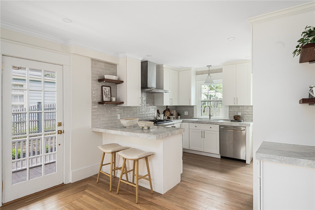175 Freeman Parkway
