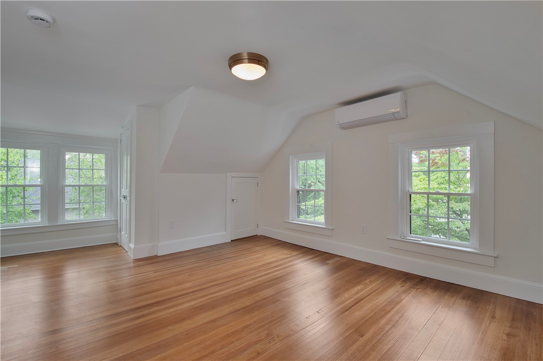 175 Freeman Parkway