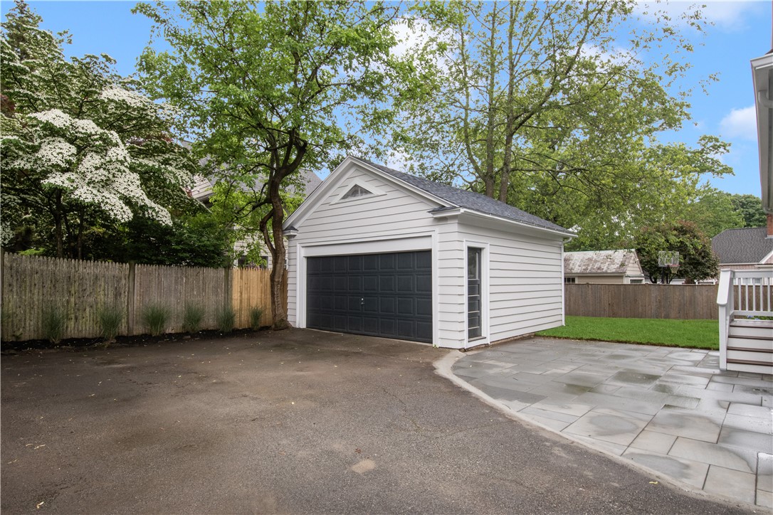 175 Freeman Parkway