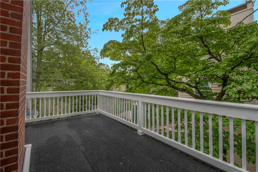 175 Freeman Parkway