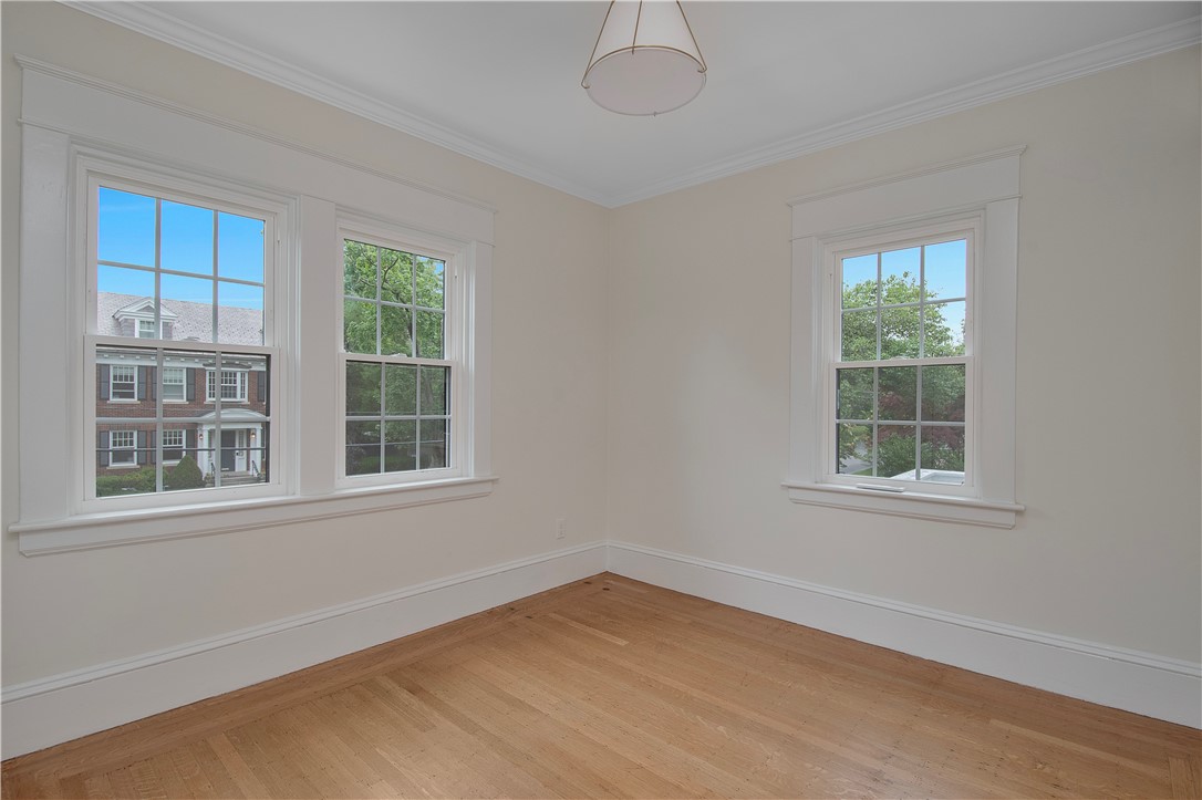175 Freeman Parkway