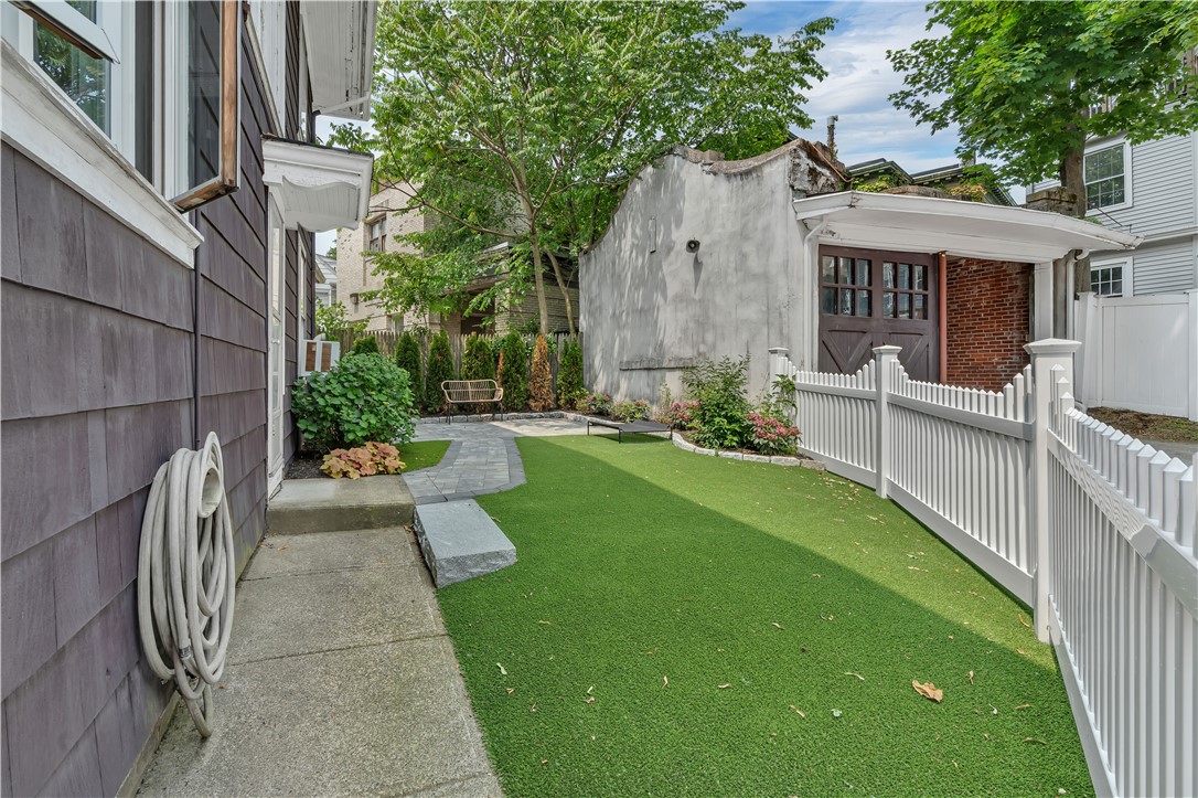 112 Elton Street