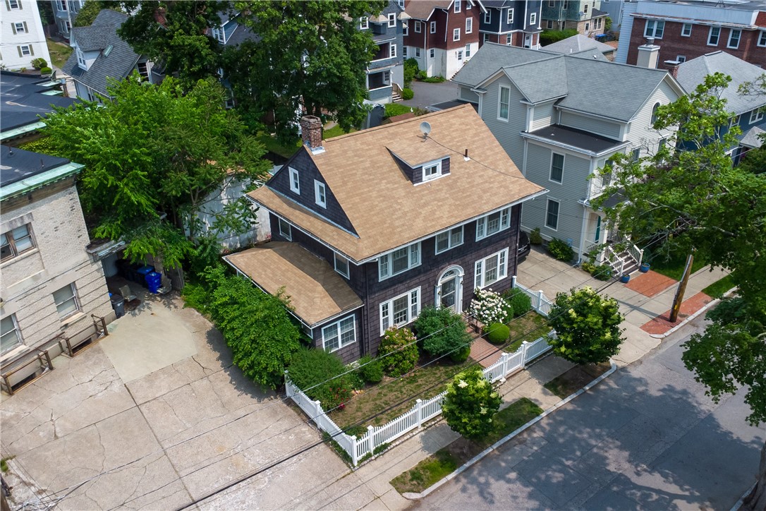 112 Elton Street