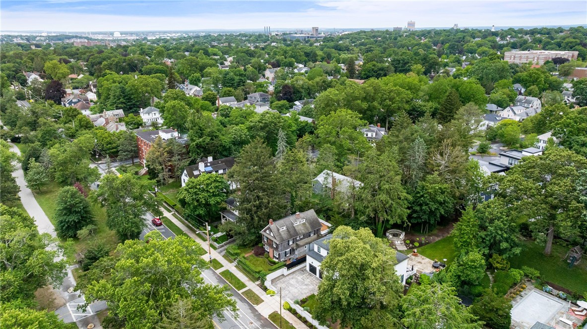 276 Blackstone Boulevard