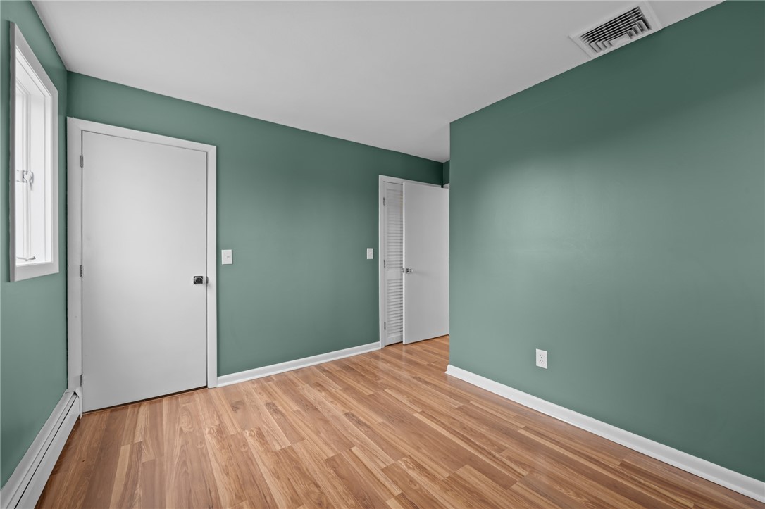 1705 Wampanoag Trail