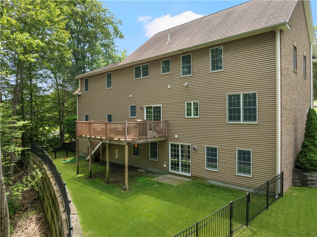 4 Morning Star Court