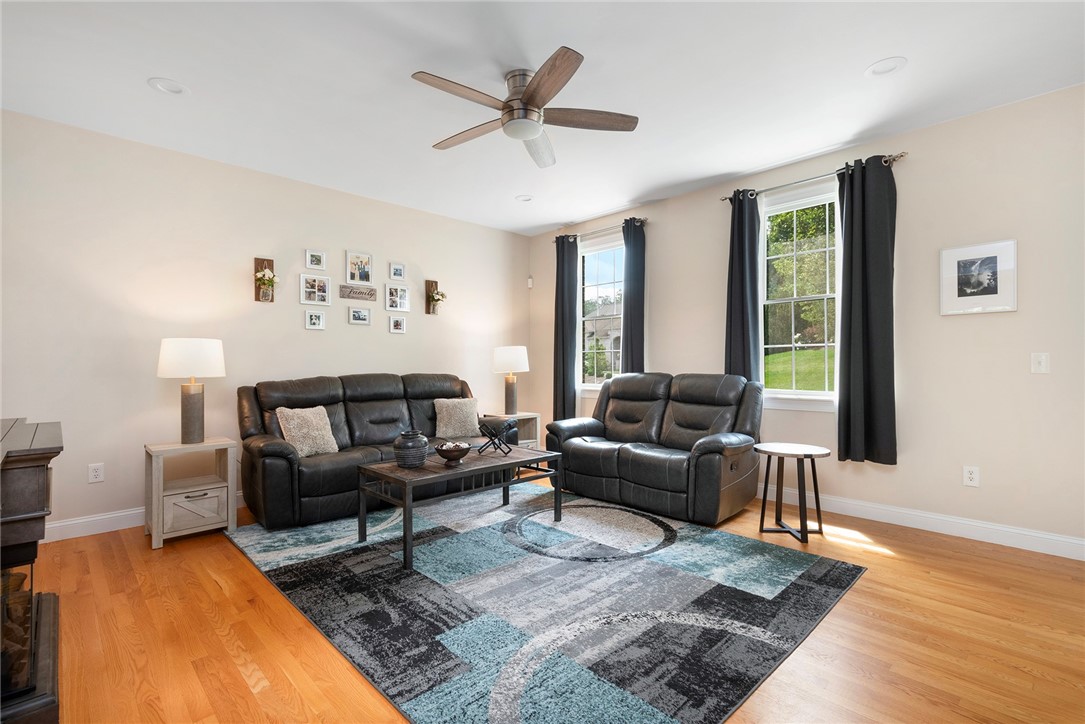 4 Morning Star Court