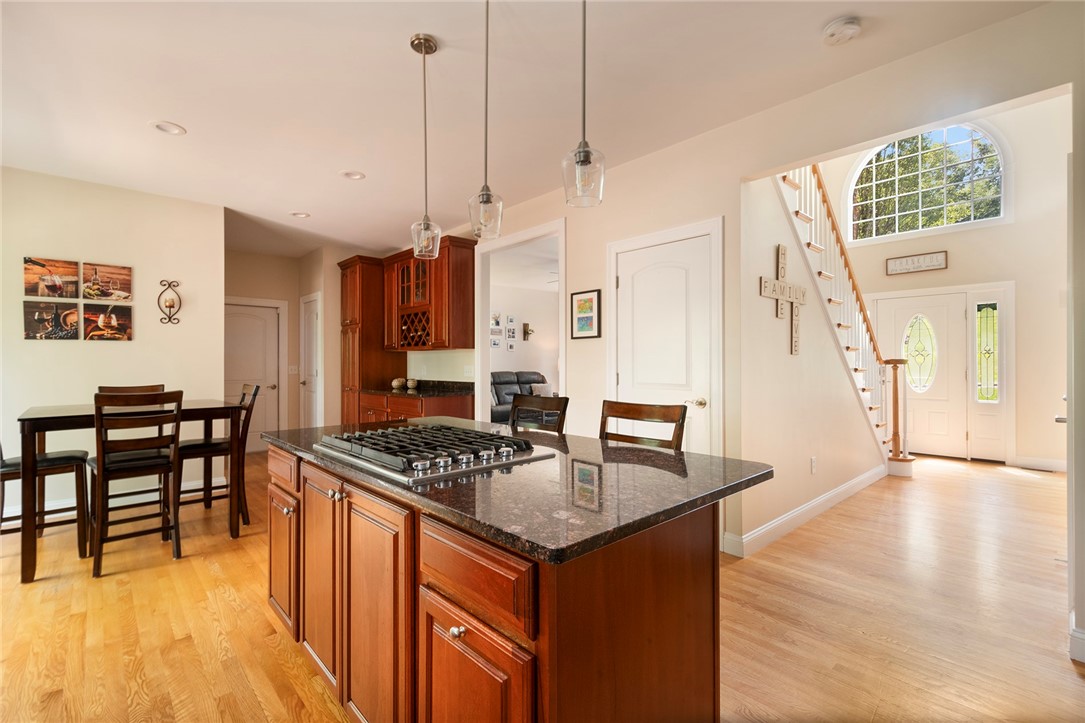 4 Morning Star Court