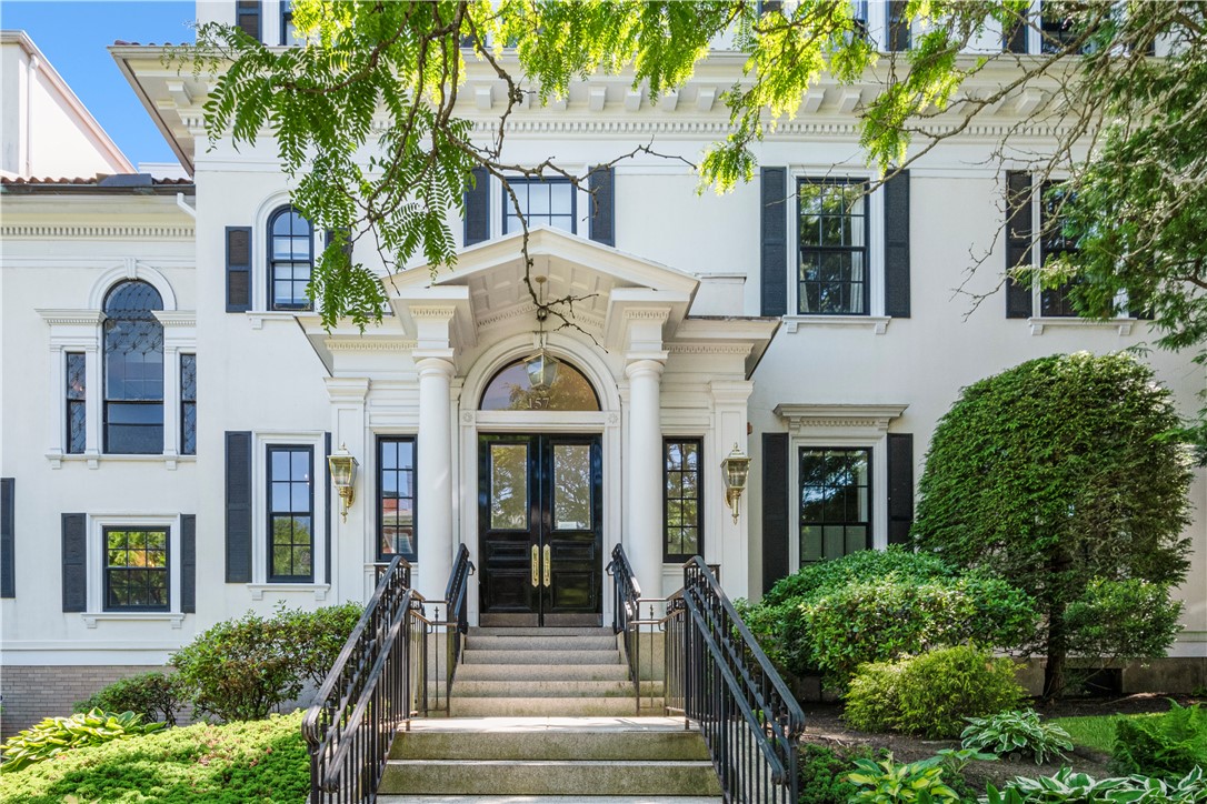 157 Waterman Street 2-5