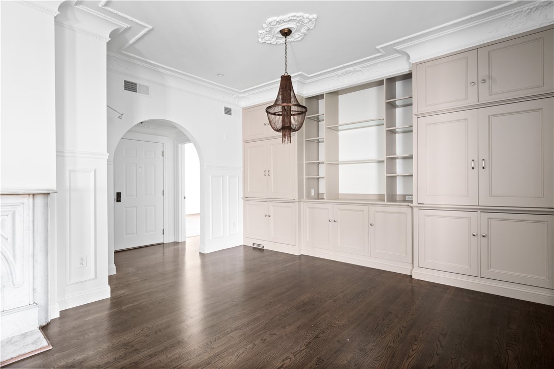 157 Waterman Street 2-5