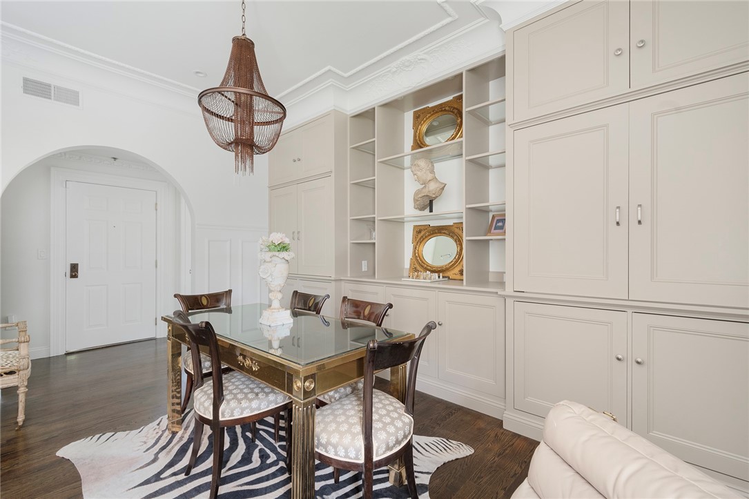 157 Waterman Street 2-5