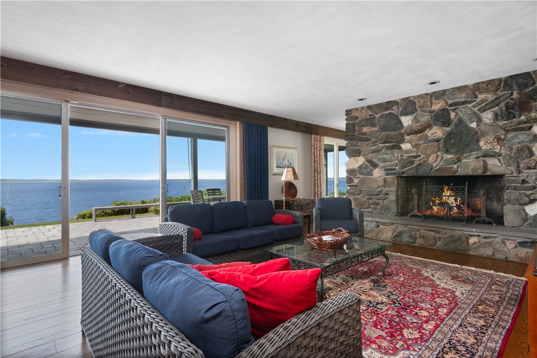 4 Mulberry Road