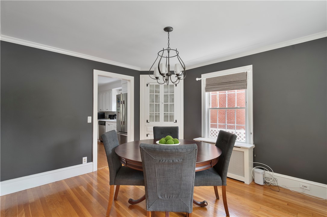 86 Vassar Avenue