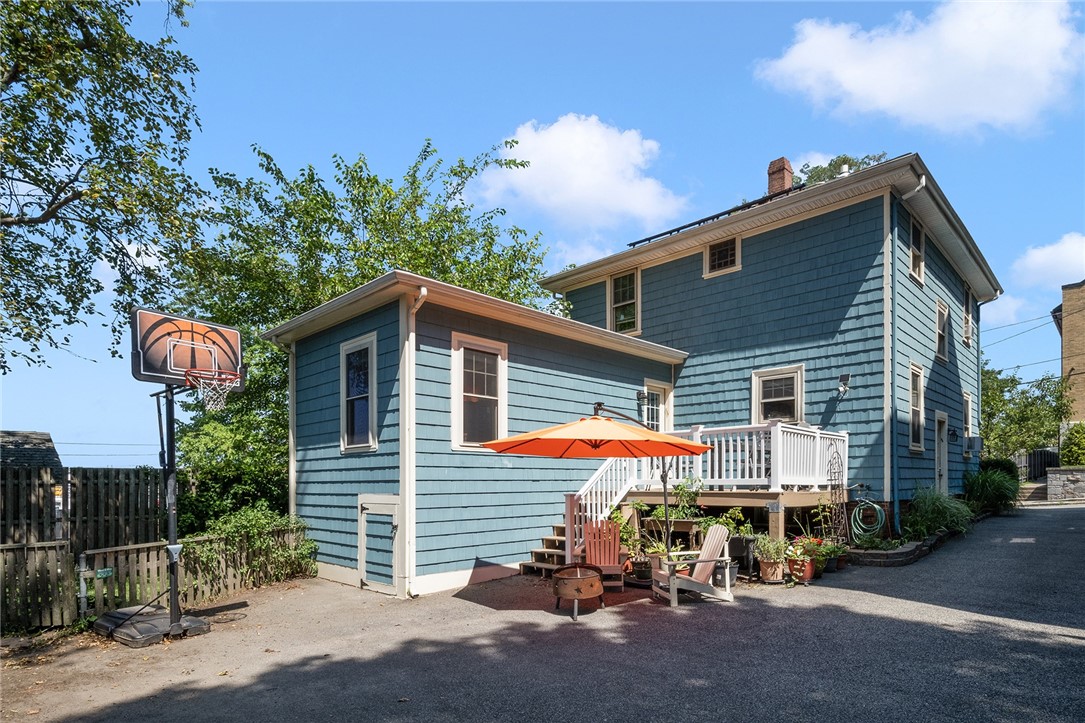 15 Eighth Street