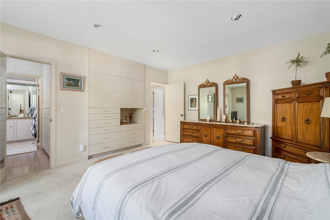 5 Barbour Drive