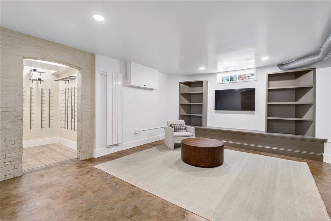 349 Wayland Avenue