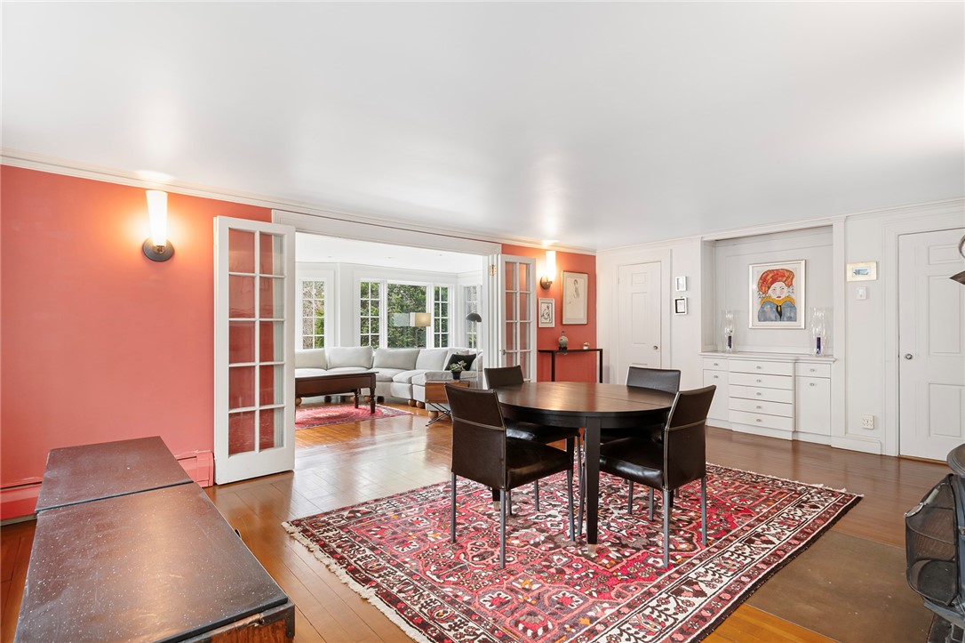 7 Cushing Street
