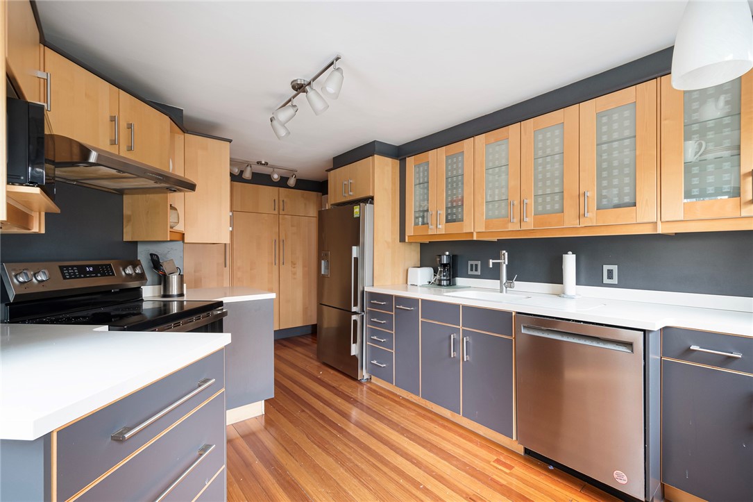 7 Cushing Street