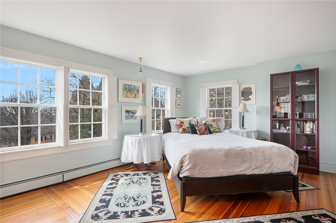 7 Cushing Street