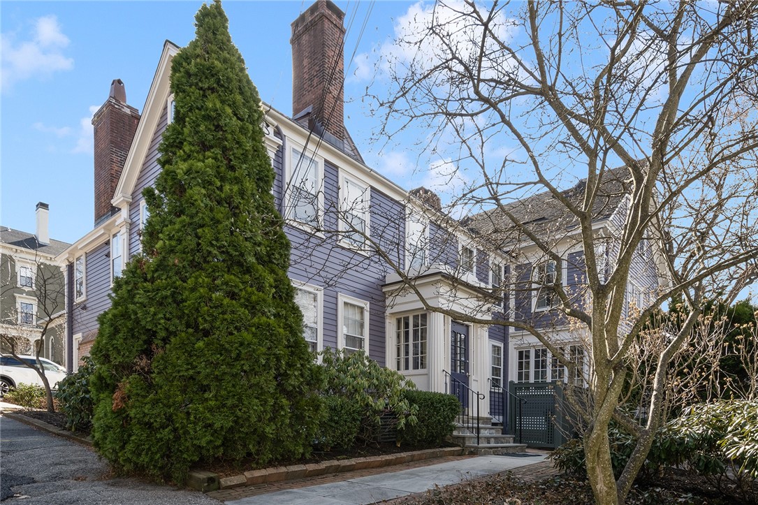 7 Cushing Street