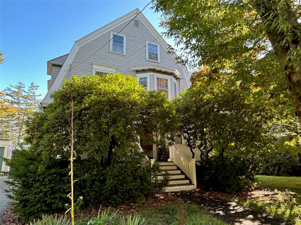 19 Rhode Island Avenue