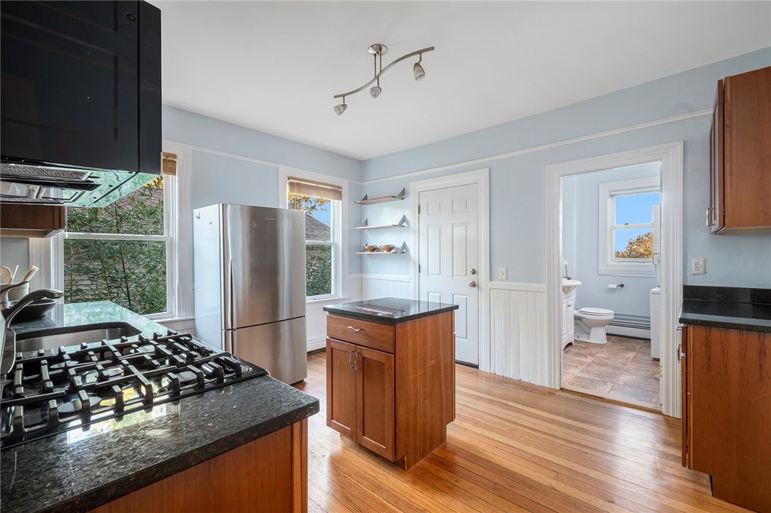 98 Evergreen Street 2