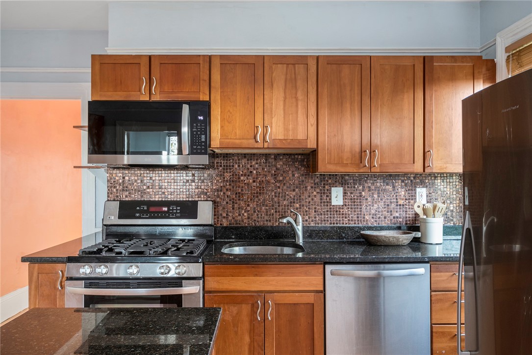 98 Evergreen Street 2