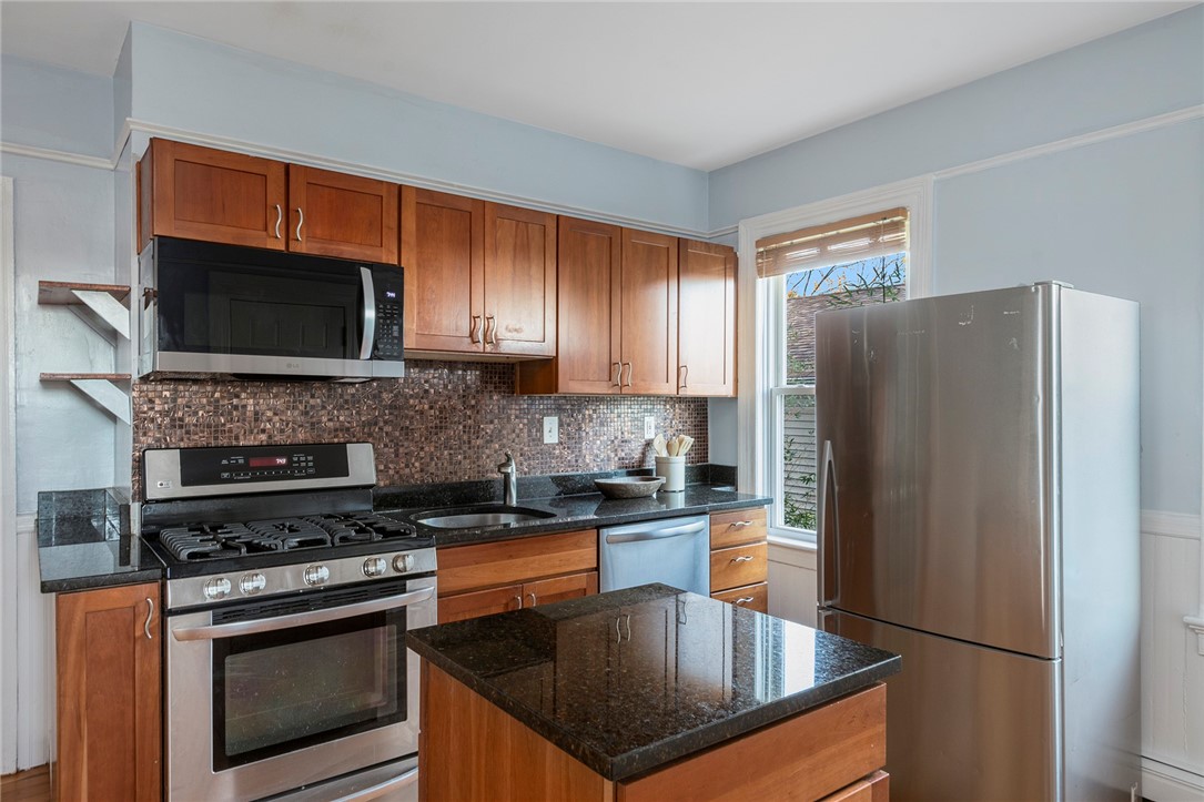 98 Evergreen Street 2