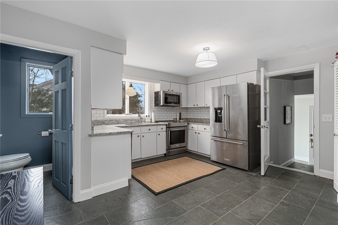 1705 Wampanoag Trail