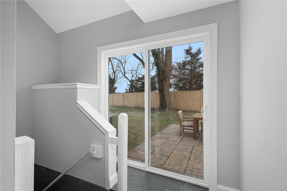 1705 Wampanoag Trail