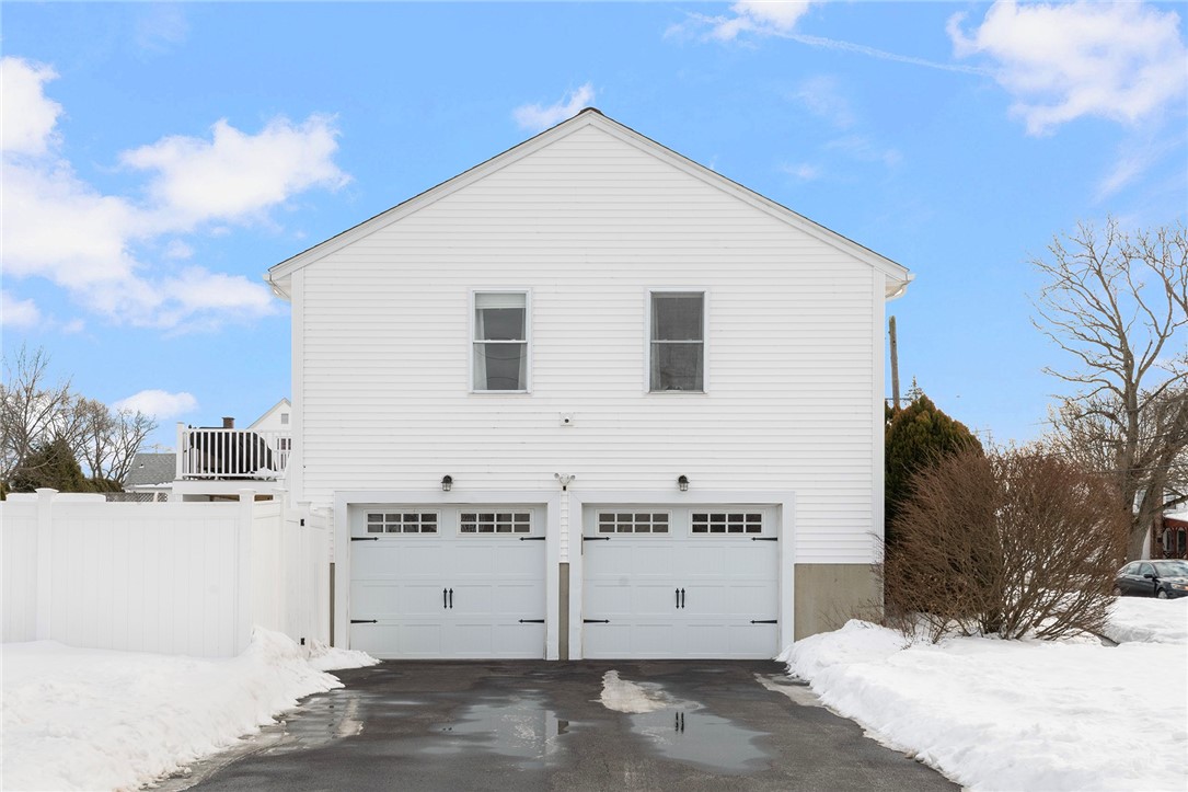789 High Street
