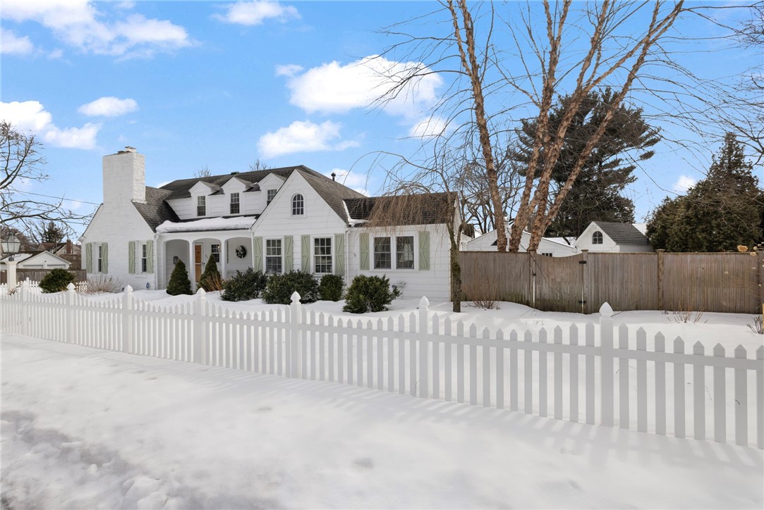 34 North Country Club Drive
