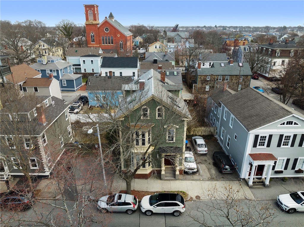 87 Hope Street