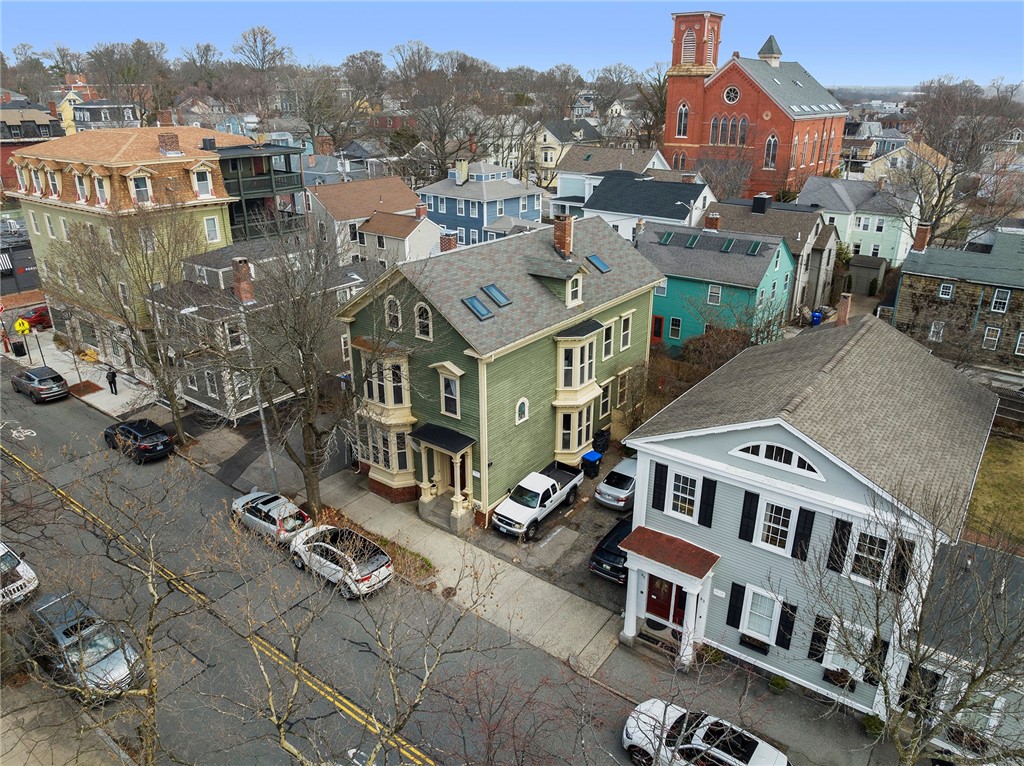 87 Hope Street