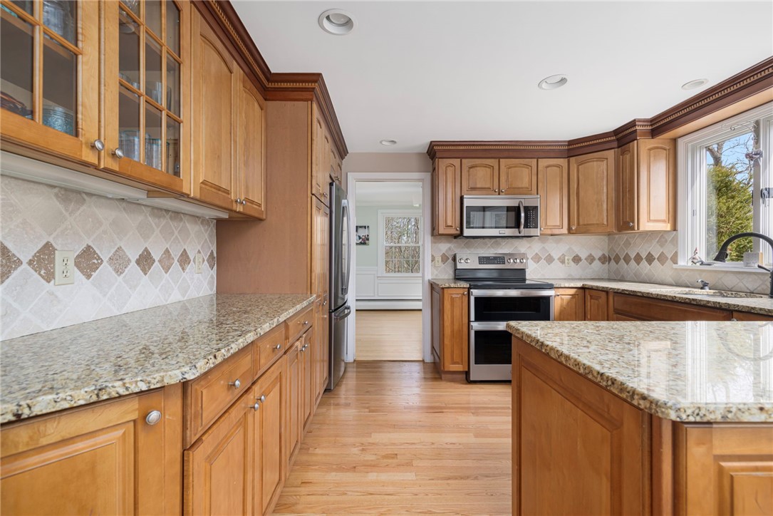 8 Gladridge Drive