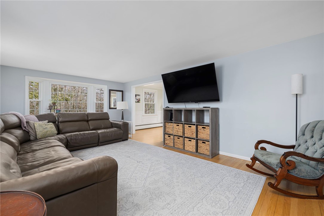 8 Gladridge Drive