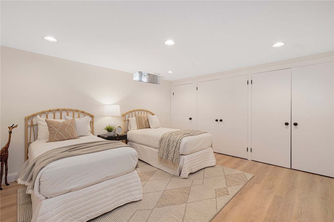 25 Linden Drive