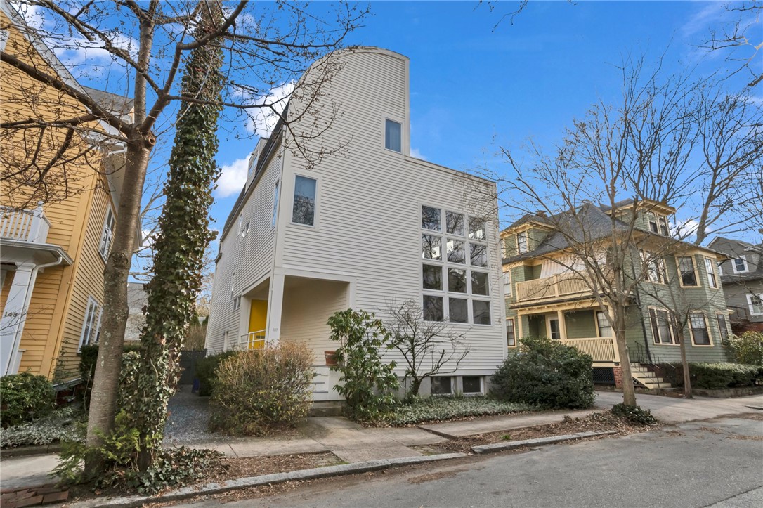 137 University Avenue