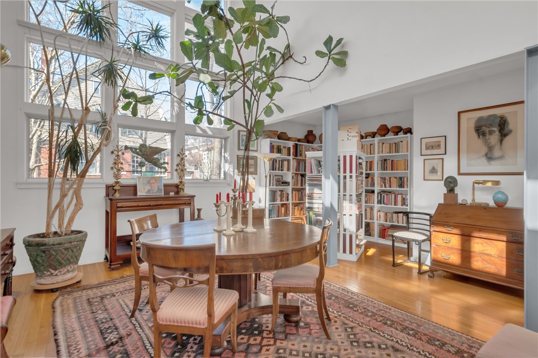 137 University Avenue