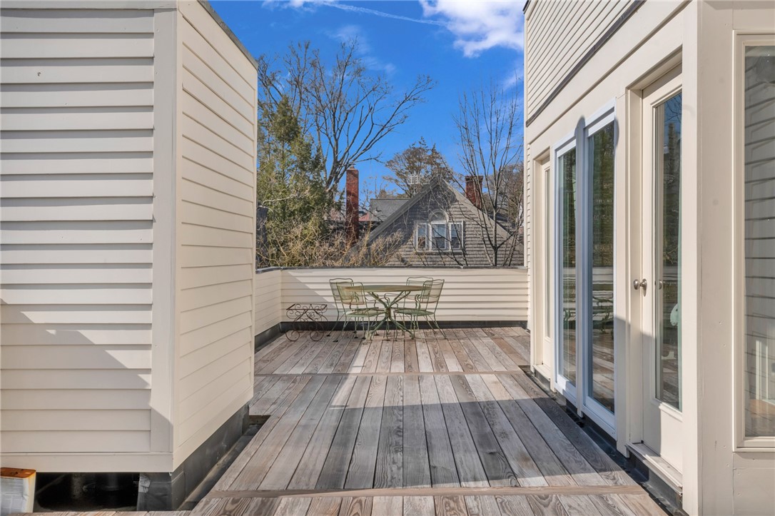 137 University Avenue