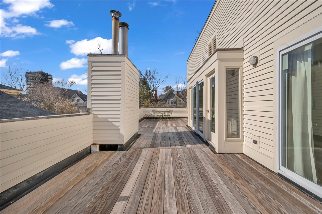 137 University Avenue