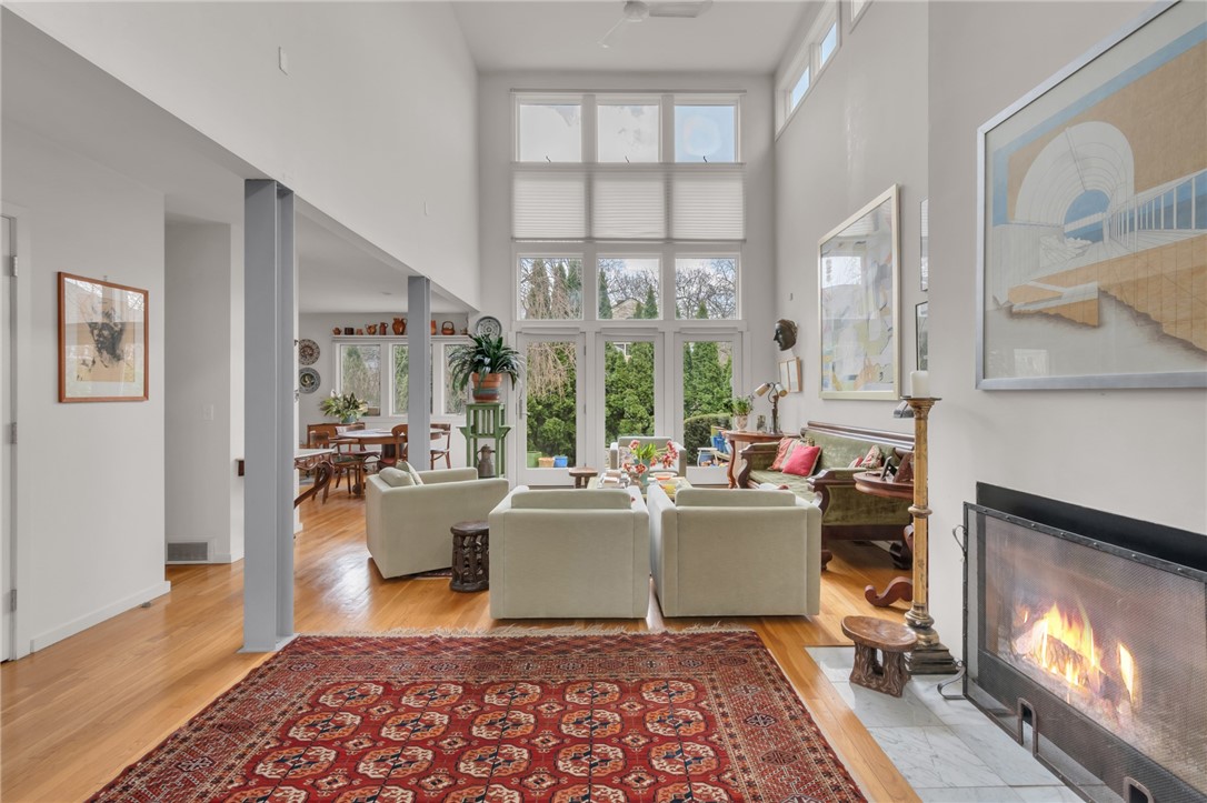 137 University Avenue