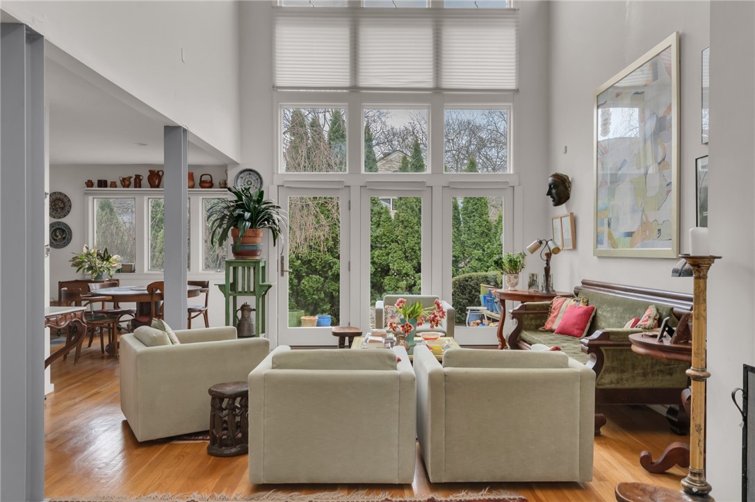 137 University Avenue