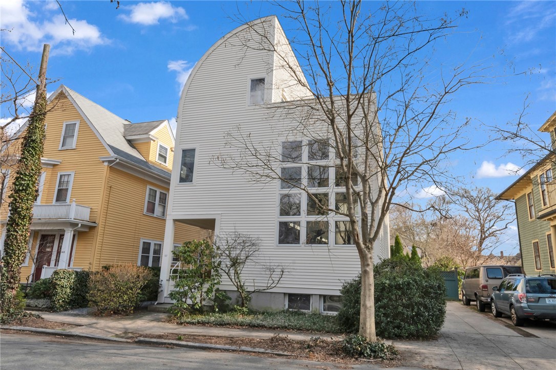 137 University Avenue