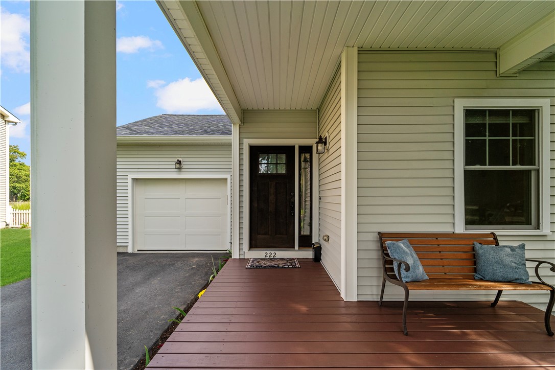 222 Pettaconsett Avenue