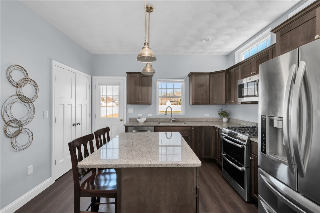 222 Pettaconsett Avenue